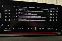 valkoinen Audi Q6 e-tron 2024 kuva 26.