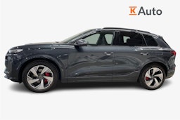 Harmaa Audi Q6 e-tron 2024 kuva 6.