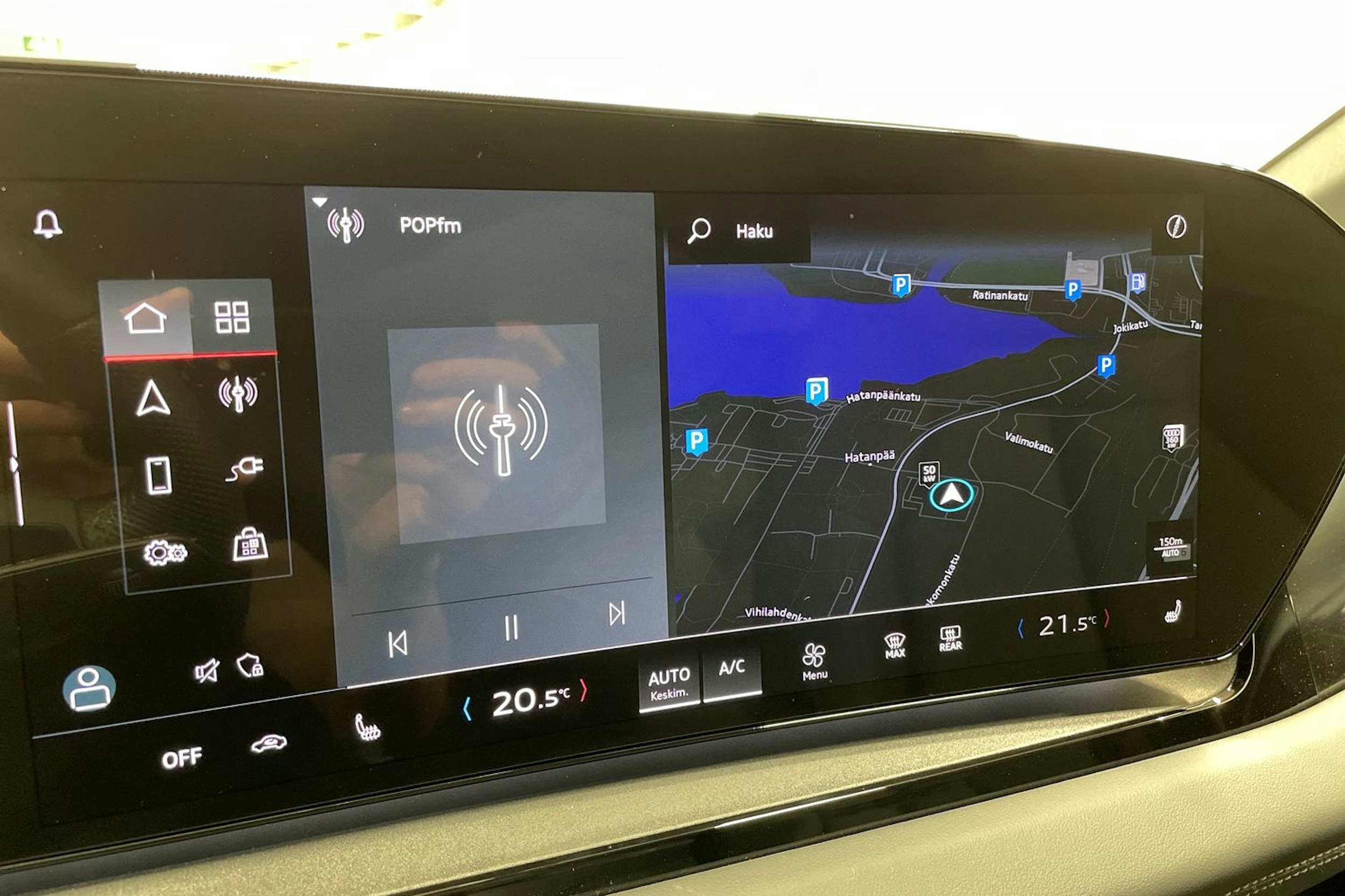 Harmaa Audi Q6 e-tron 2024 kuva 16.