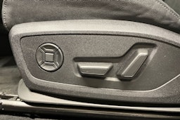 Harmaa Audi Q6 e-tron 2024 kuva 31.