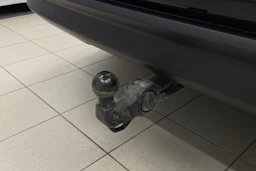 Harmaa Audi Q6 e-tron 2024 kuva 28.