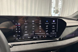 harmaa Audi Q6 e-tron 2024 kuva 15.