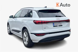 Valkoinen Audi Q6 e-tron 2024 kuva 2.