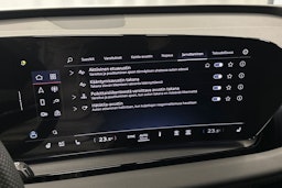 valkoinen Audi Q6 e-tron 2024 kuva 30.
