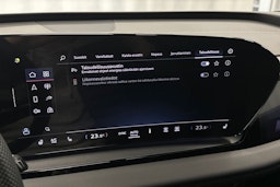 valkoinen Audi Q6 e-tron 2024 kuva 31.