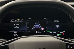harmaa Audi Q6 e-tron 2024 kuva 17.