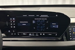 harmaa Audi Q6 e-tron 2024 kuva 33.