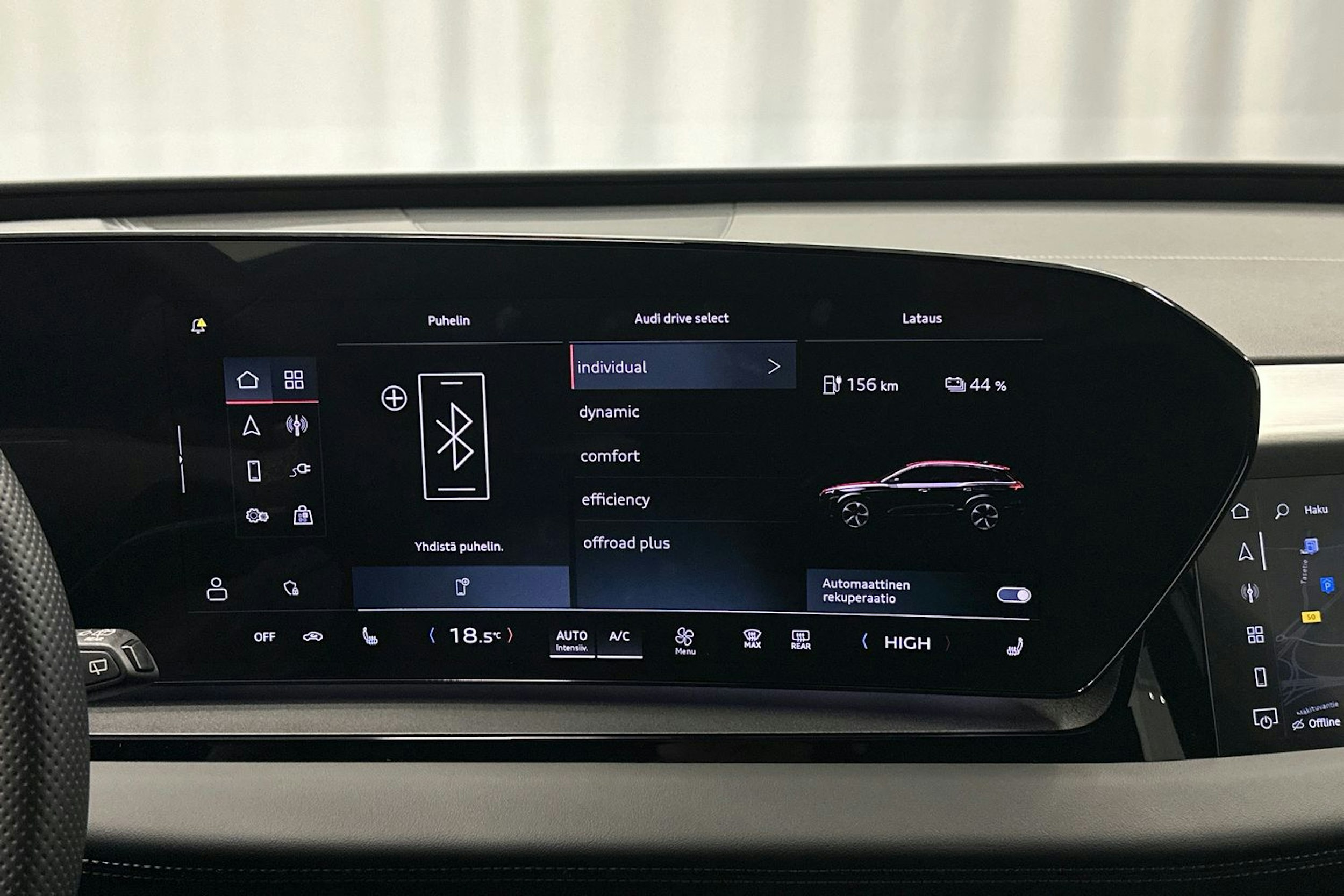 harmaa Audi Q6 e-tron 2024 kuva 35.