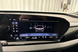 sininen Audi Q6 e-tron 2024 kuva 22.