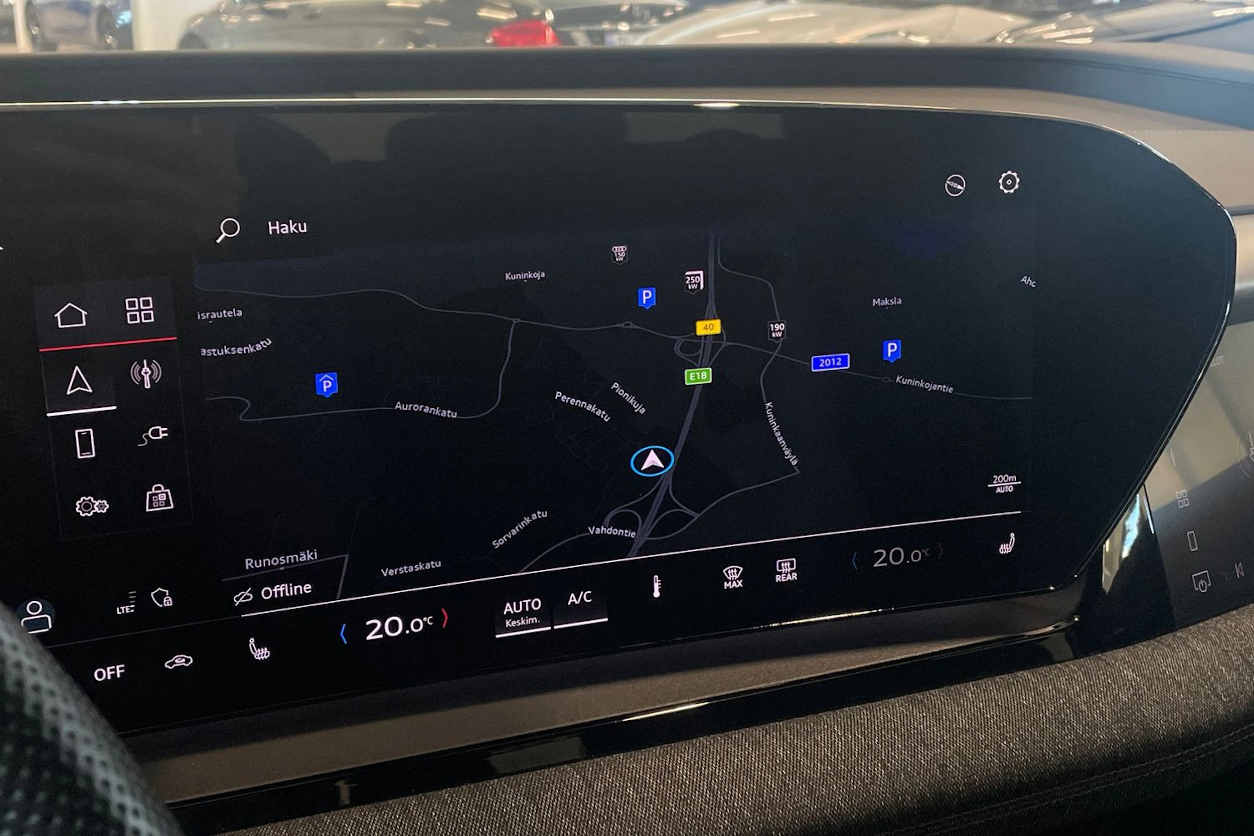 harmaa Audi Q6 e-tron 2024 kuva 26.