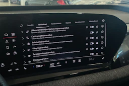 harmaa Audi Q6 e-tron 2024 kuva 27.