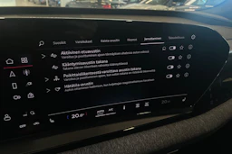 harmaa Audi Q6 e-tron 2024 kuva 31.