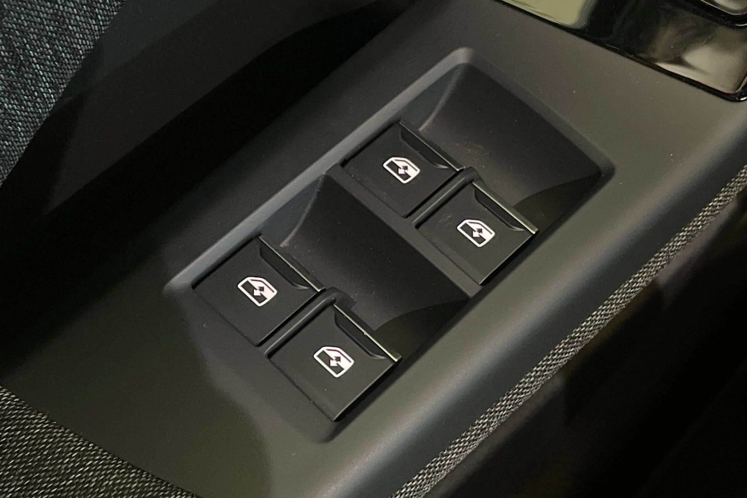 harmaa Audi Q6 e-tron 2024 kuva 37.