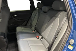 sininen Audi Q6 e-tron 2024 kuva 8.