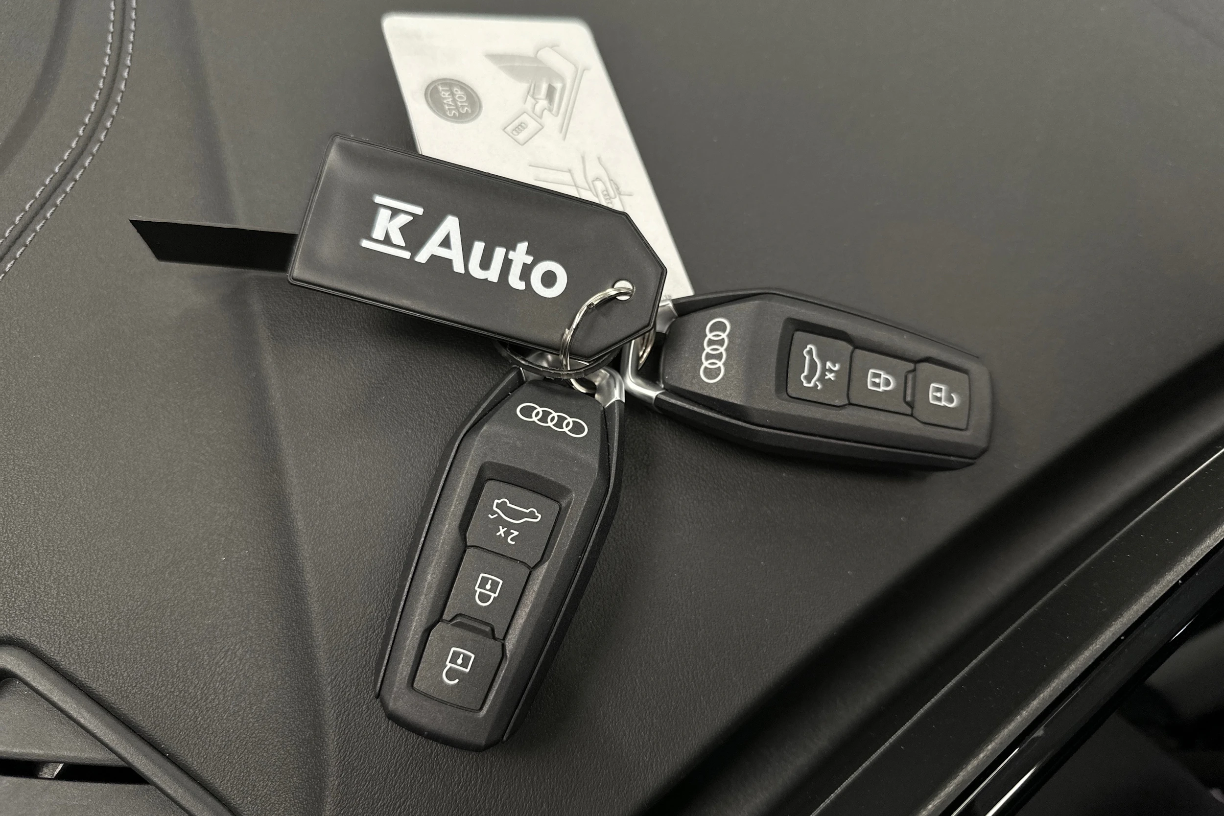 sininen Audi Q6 e-tron 2024 kuva 39.