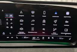 harmaa Audi Q6 e-tron 2024 kuva 19.