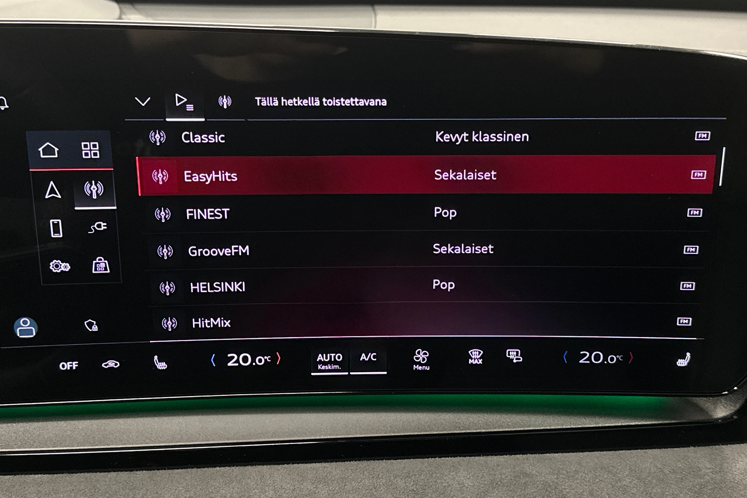 harmaa Audi Q6 e-tron 2024 kuva 21.