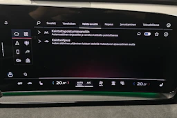 harmaa Audi Q6 e-tron 2024 kuva 26.