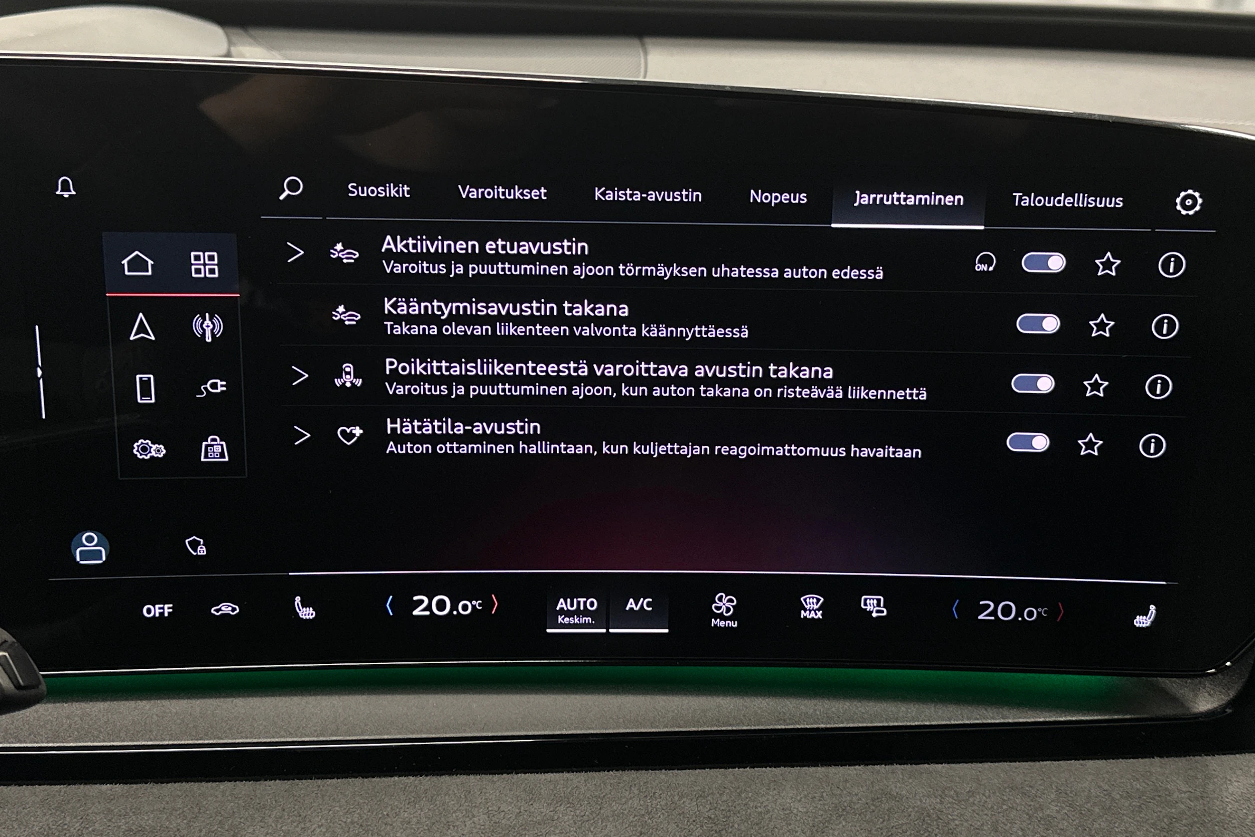 harmaa Audi Q6 e-tron 2024 kuva 28.