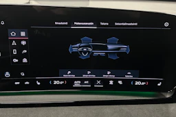 harmaa Audi Q6 e-tron 2024 kuva 32.