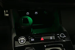 harmaa Audi Q6 e-tron 2024 kuva 35.