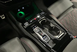 harmaa Audi Q6 e-tron 2024 kuva 36.