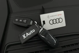 harmaa Audi Q6 e-tron 2024 kuva 44.