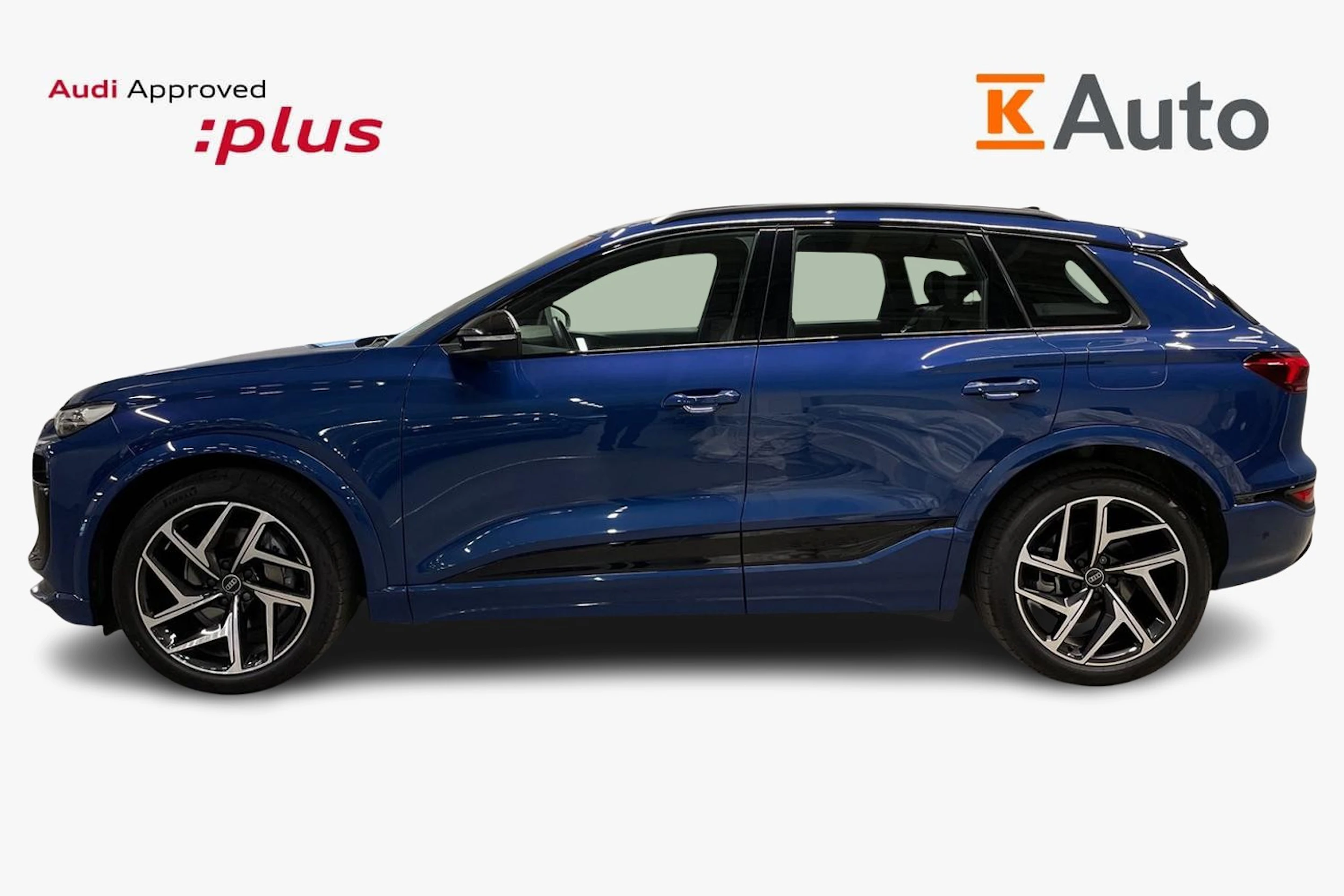 sininen Audi Q6 e-tron 2025 kuva 5.