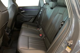 harmaa Audi Q6 e-tron 2025 kuva 10.