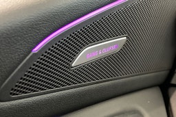 harmaa Audi Q6 e-tron 2025 kuva 21.