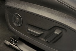 met. sininen Audi Q6 e-tron 2025 kuva 12.
