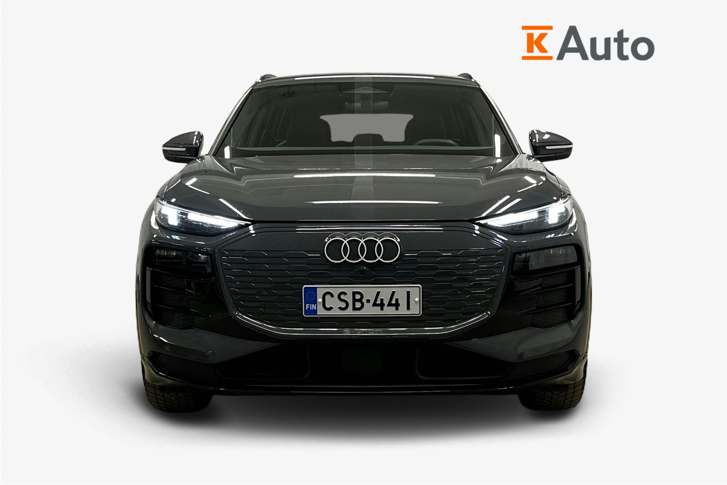 harmaa Audi Q6 e-tron 2025 kuva 5.