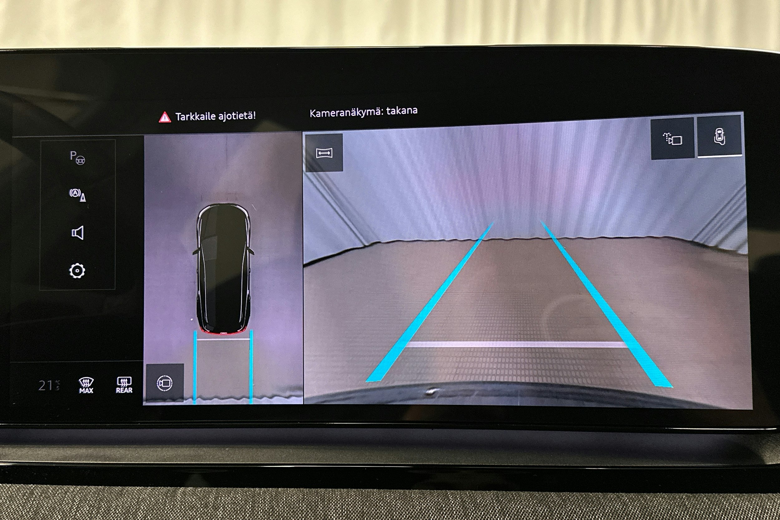 harmaa Audi Q6 e-tron 2025 kuva 33.