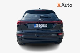 musta Audi Q6 e-tron 2025 kuva 3.