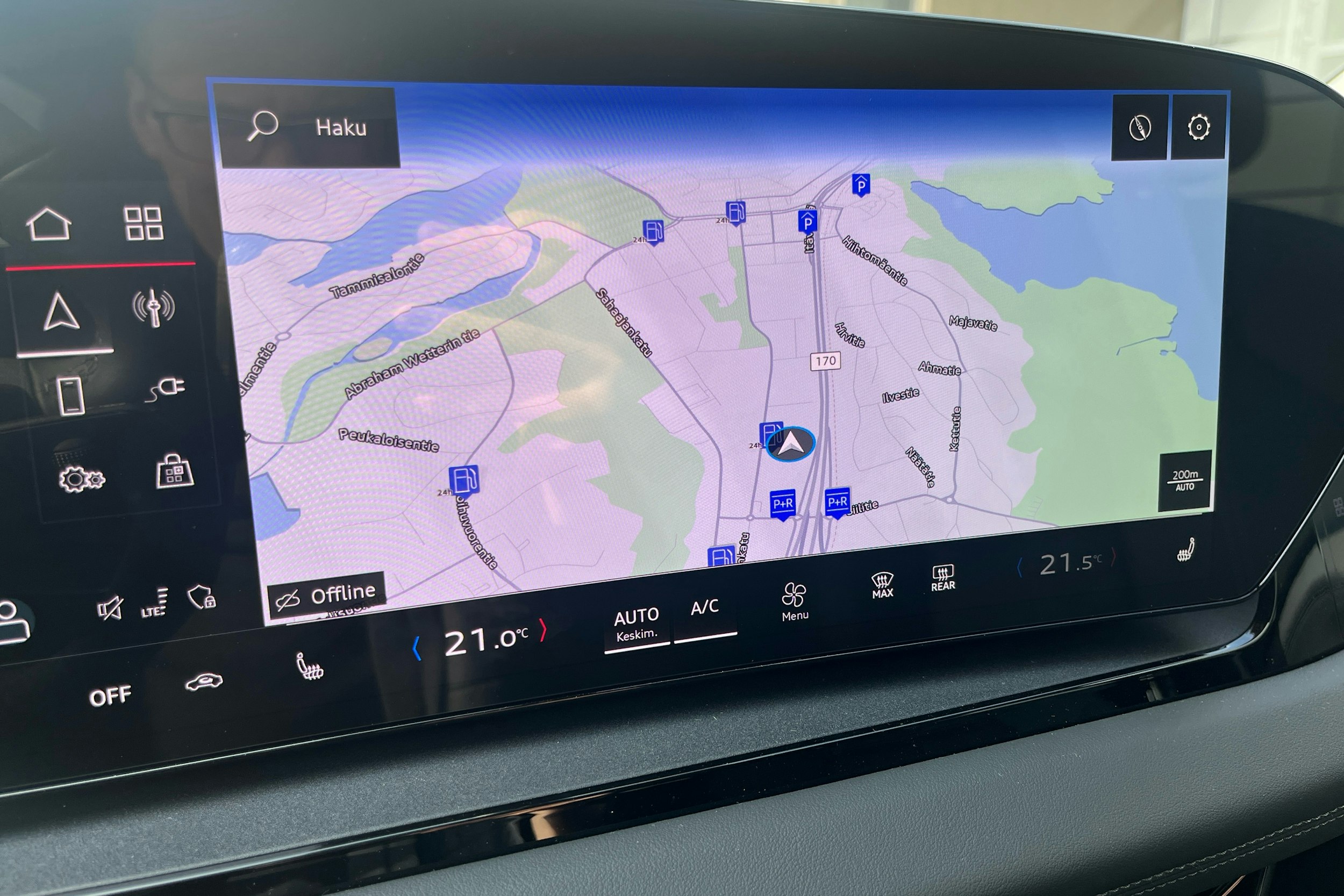 musta Audi Q6 e-tron 2025 kuva 14.