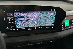 met. musta Audi Q6 e-tron 2025 kuva 20.