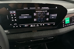 met. musta Audi Q6 e-tron 2025 kuva 25.