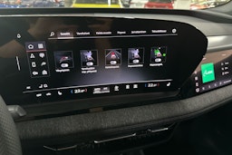 met. musta Audi Q6 e-tron 2025 kuva 30.