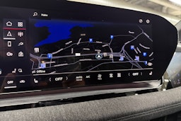 sininen Audi Q6 e-tron 2025 kuva 14.