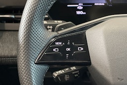 musta Audi Q6 e-tron 2025 kuva 21.