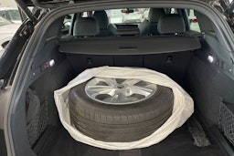 musta Audi Q6 e-tron 2025 kuva 43.