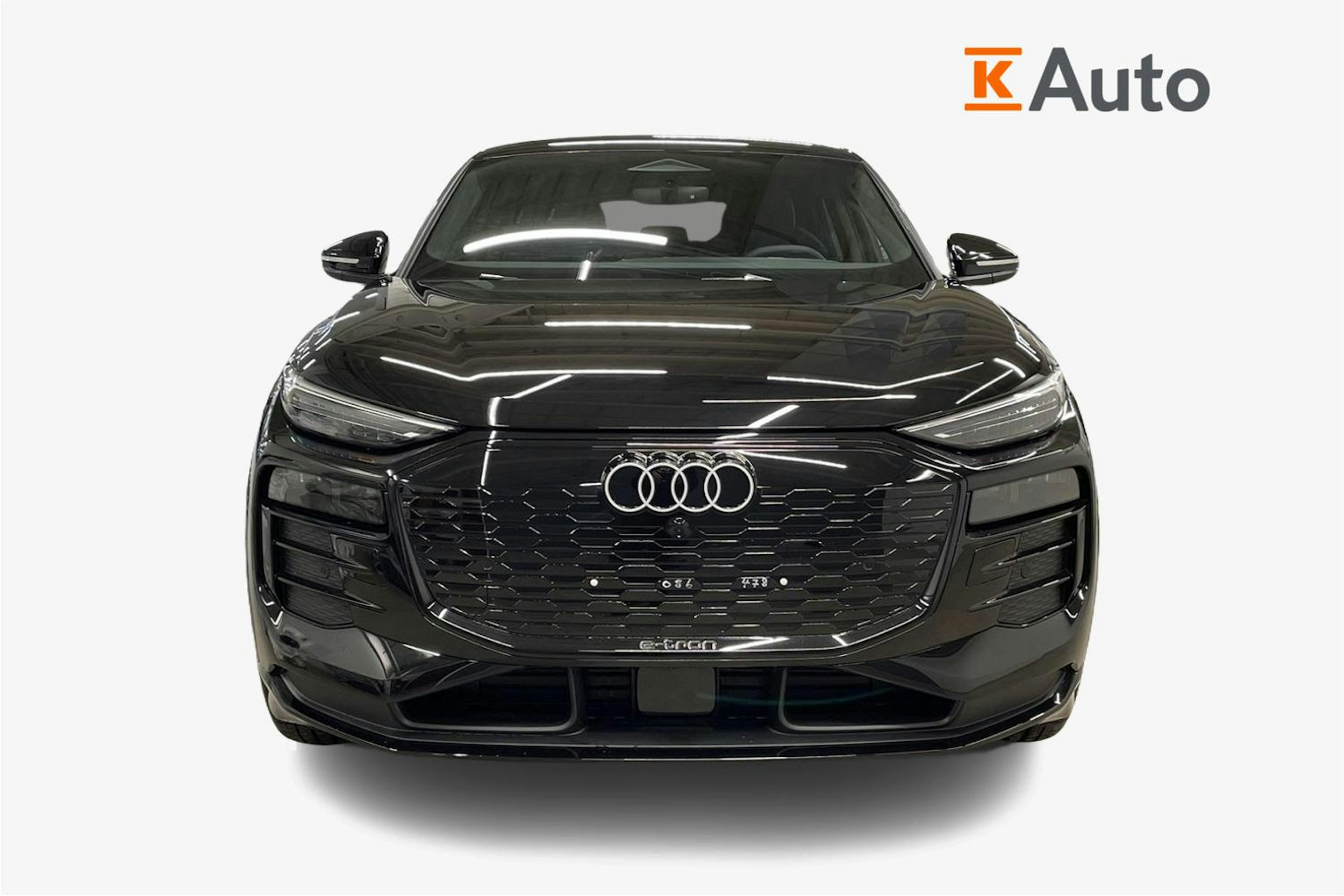 musta Audi Q6 e-tron 2025 kuva 5.