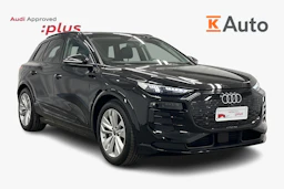 musta Audi Q6 e-tron 2025 kuva 1.