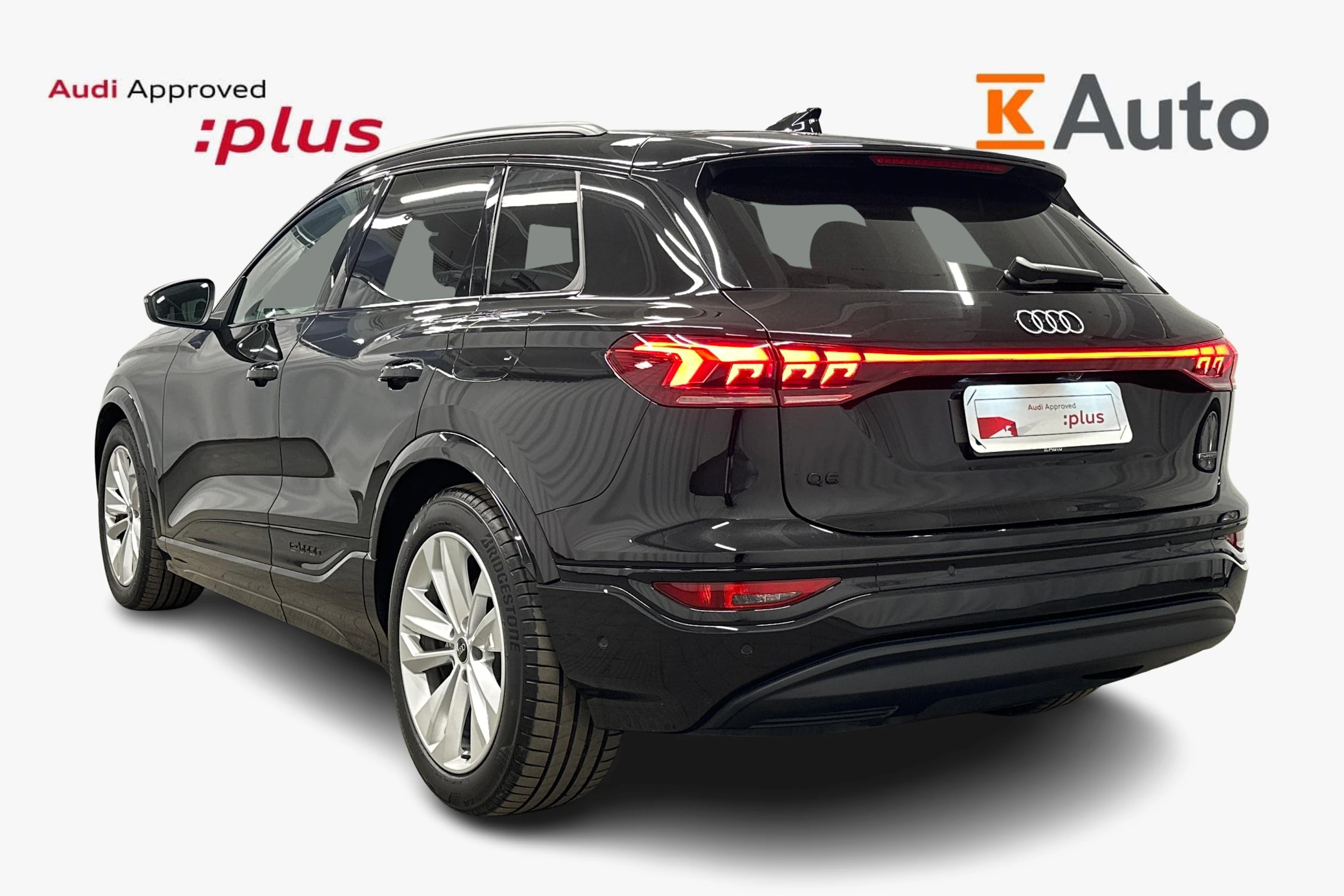 musta Audi Q6 e-tron 2025 kuva 2.