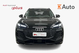 musta Audi Q6 e-tron 2025 kuva 4.