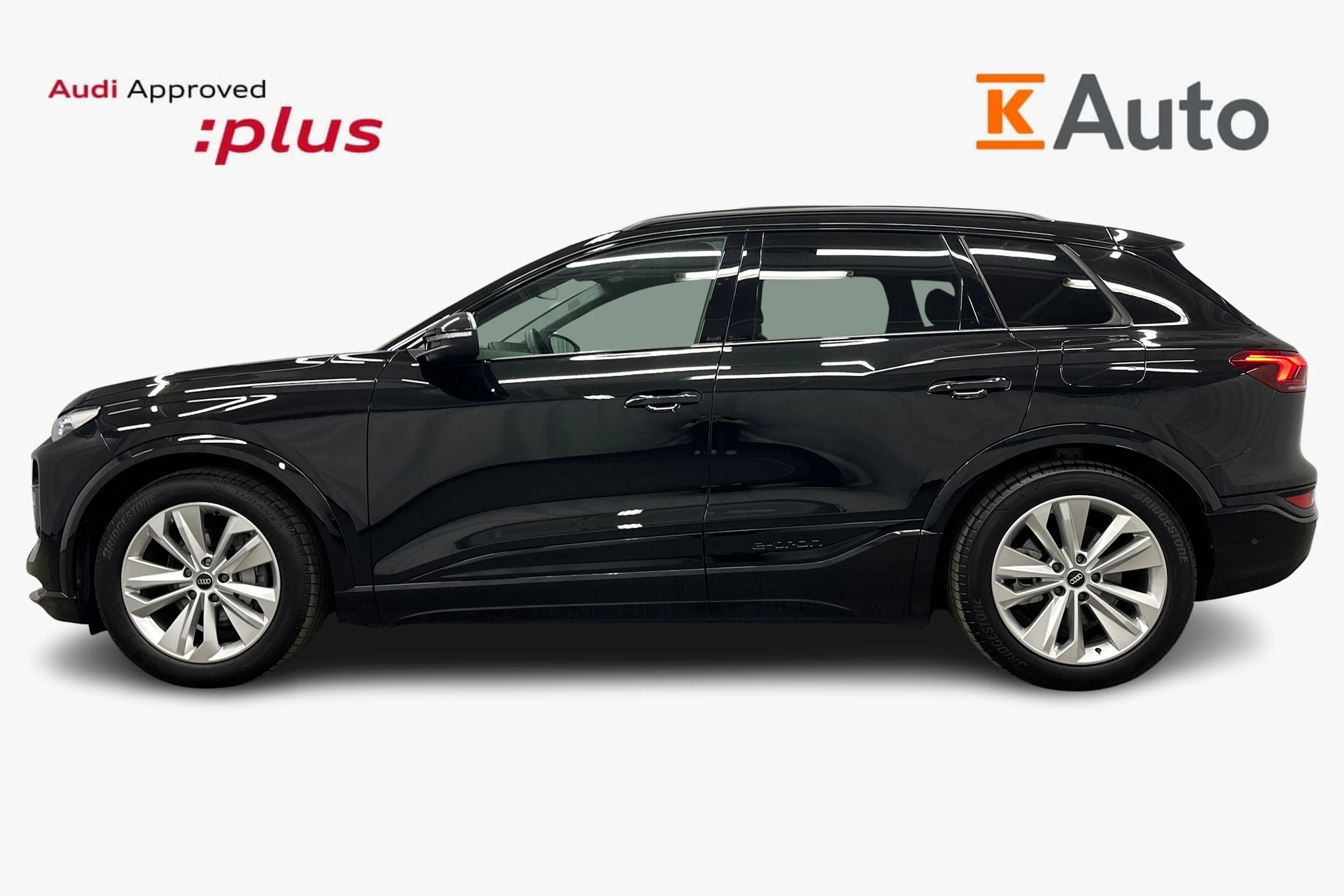 musta Audi Q6 e-tron 2025 kuva 5.