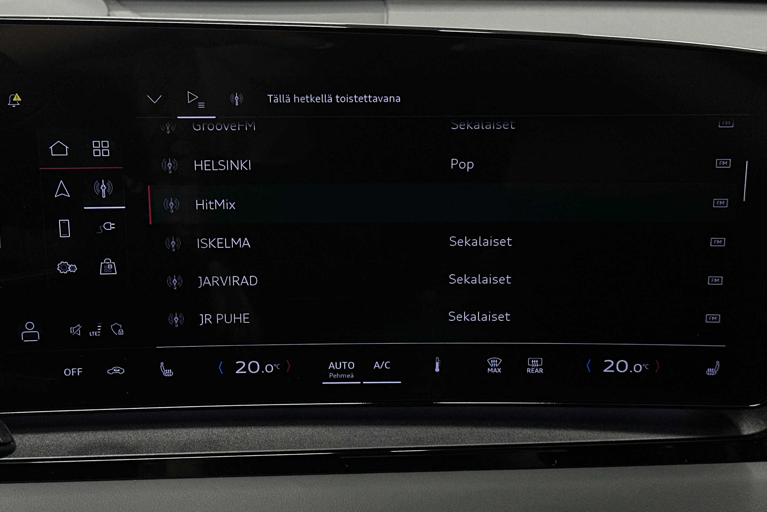 musta Audi Q6 e-tron 2025 kuva 21.