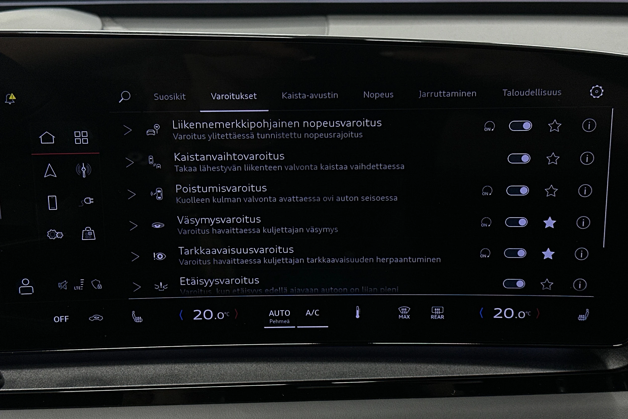 musta Audi Q6 e-tron 2025 kuva 25.