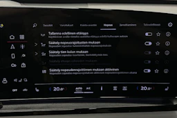 musta Audi Q6 e-tron 2025 kuva 27.