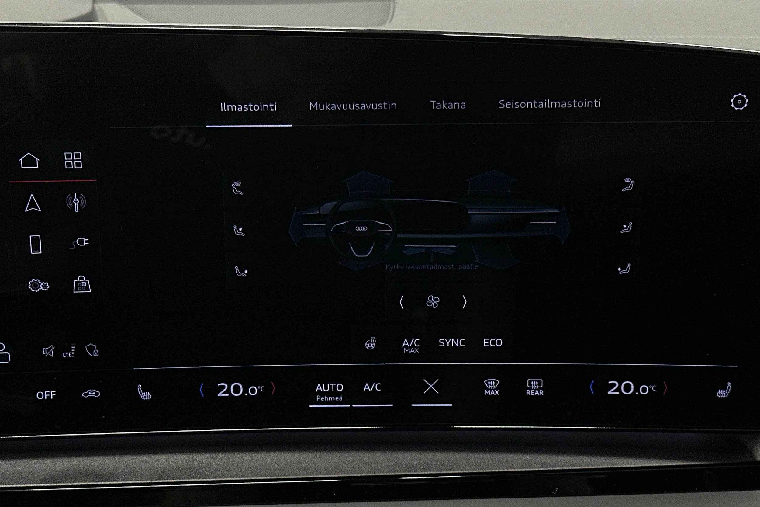 musta Audi Q6 e-tron 2025 kuva 30.